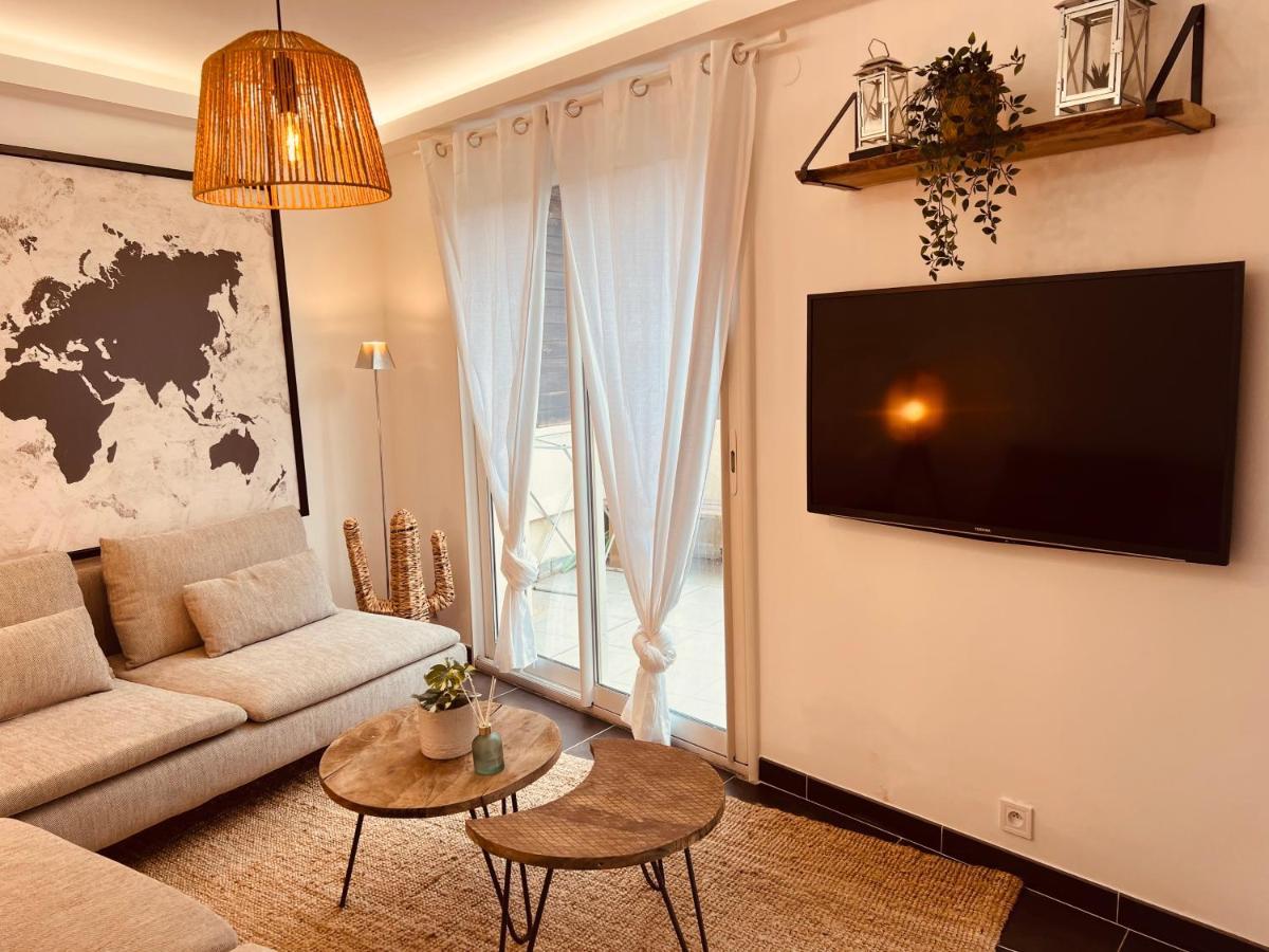 Maison De Village Ecusson - Logement Entier - 160M2 - 4Chambres - Centre Ville - Terrasse - Climatise Nimes Luaran gambar